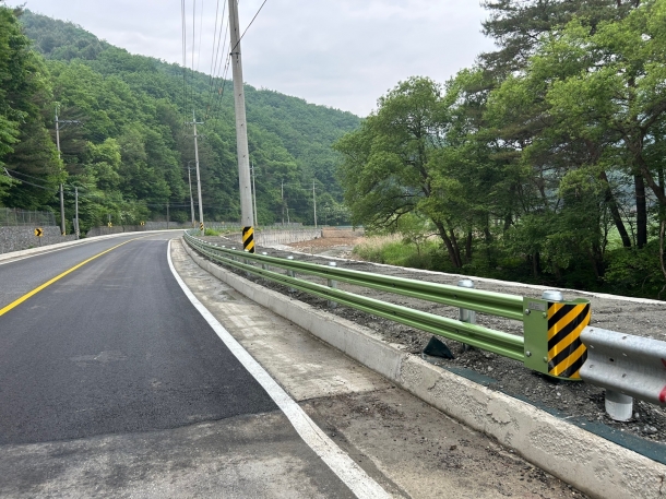 금속제기울타리